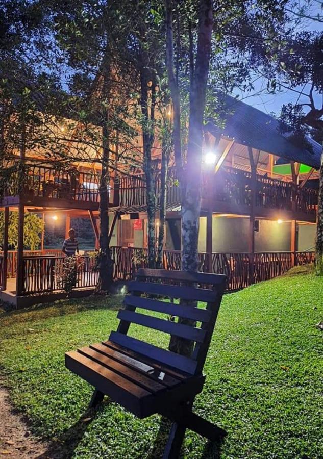 Cinnamon Village Sinharaja Деніяя Екстер'єр фото